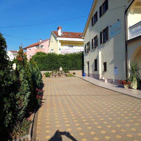 Hostel Marinus Sveti Vid-Miholjice 외부 사진